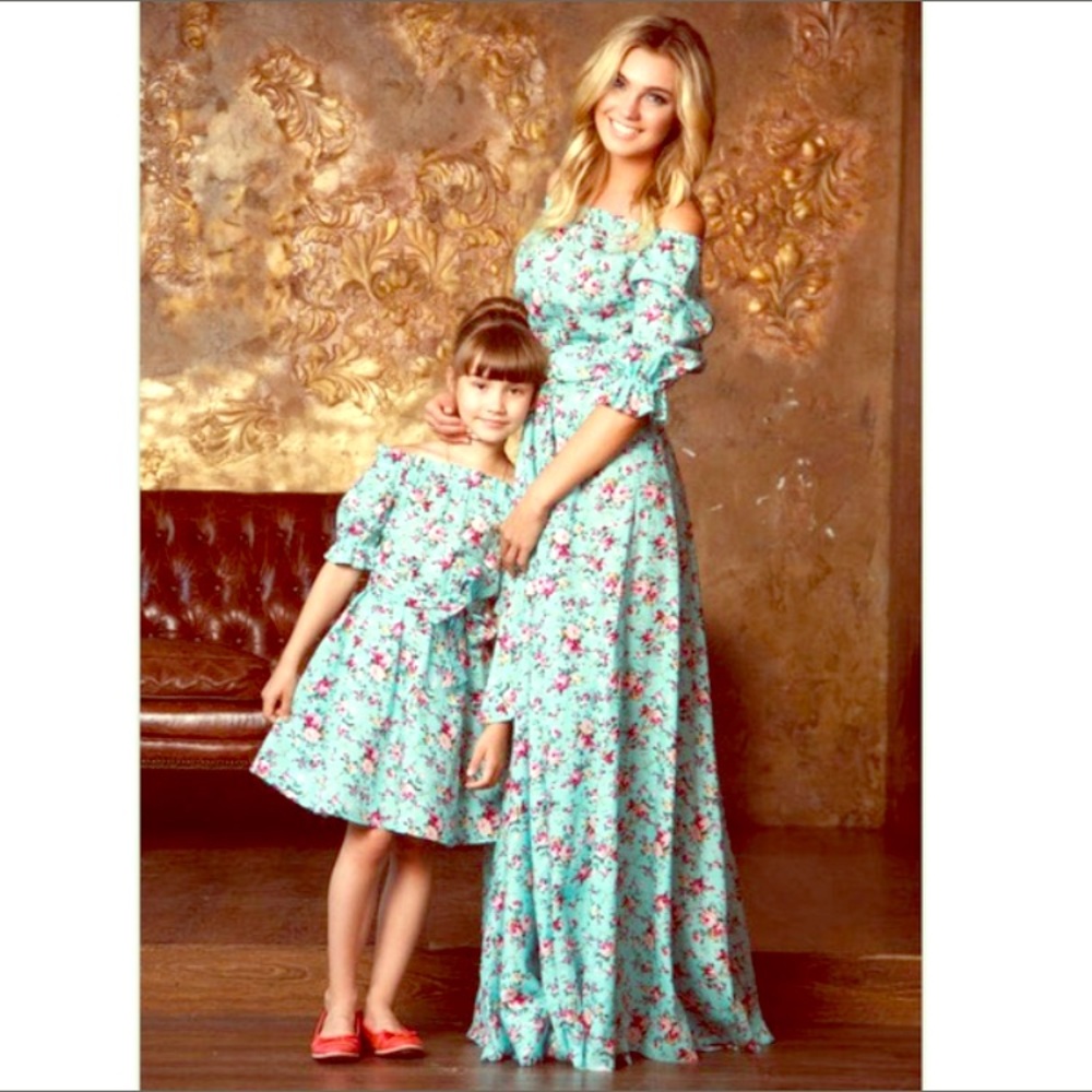 Mommy&Me matching dresses 